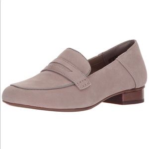 Clarks | Keesha Cora Suede Leather Penny Loafer 7